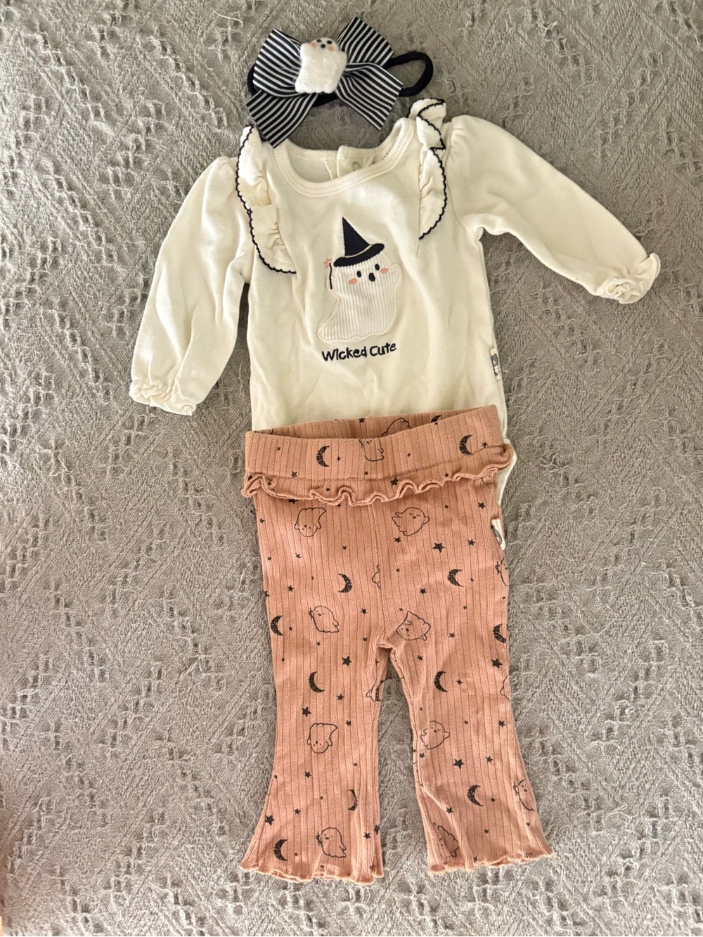 Halloween Baby Girl “Wicked Cute” Ghost Outfit with Bow, 0-3 months, 3-Piece Set